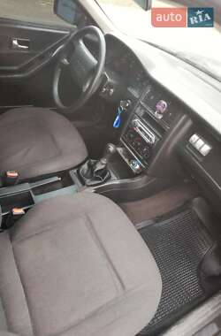 Седан Audi 80 1991 в 
