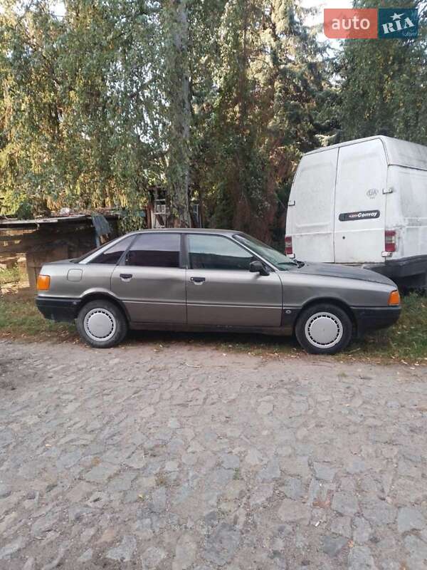 Седан Audi 80 1987 в Полтаве