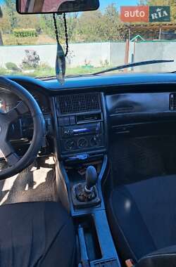 Седан Audi 80 1987 в 