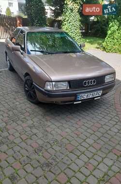 Седан Audi 80 1987 в 