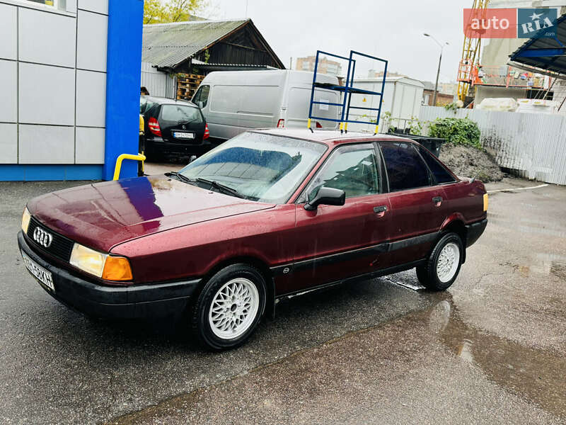 Седан Audi 80 1987 в Житомире