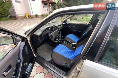 Седан Audi 80 1989 в 