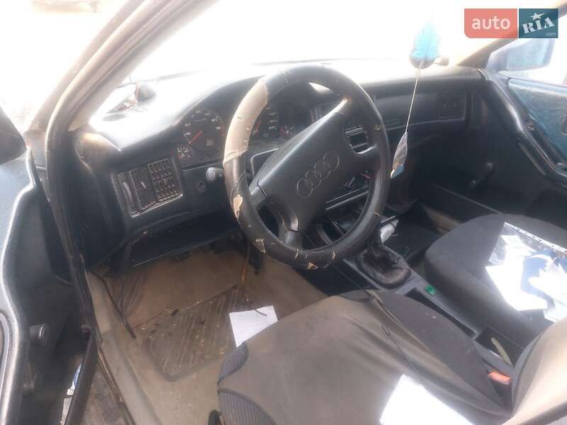 Седан Audi 80 1990 в Запорожье