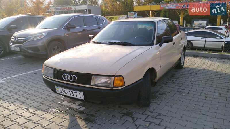 Седан Audi 80 1988 в Тернополі