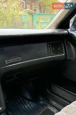 Седан Audi 80 1992 в 