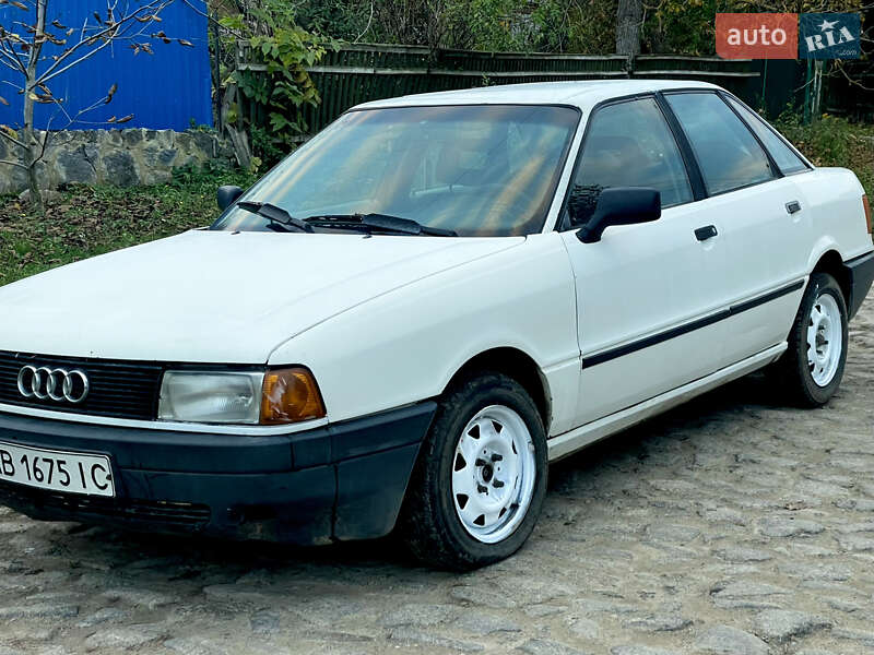 Седан Audi 80 1988 в Виннице