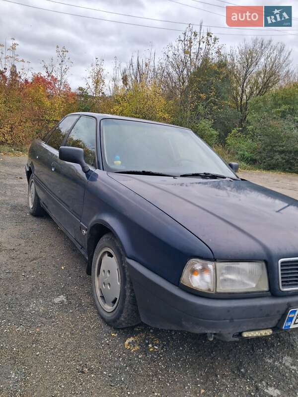 Седан Audi 80 1989 в Кременце