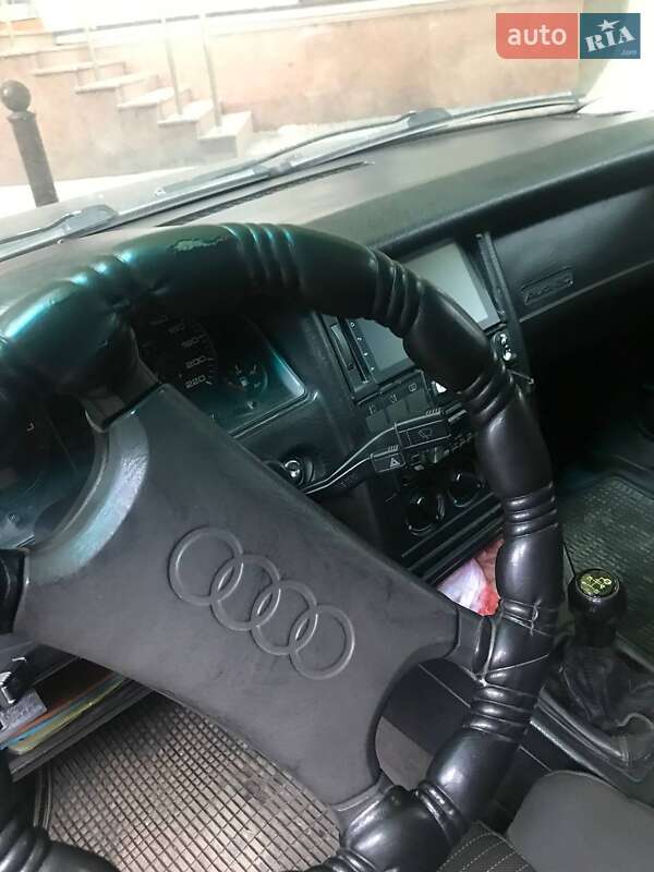 Седан Audi 80 1987 в Одессе