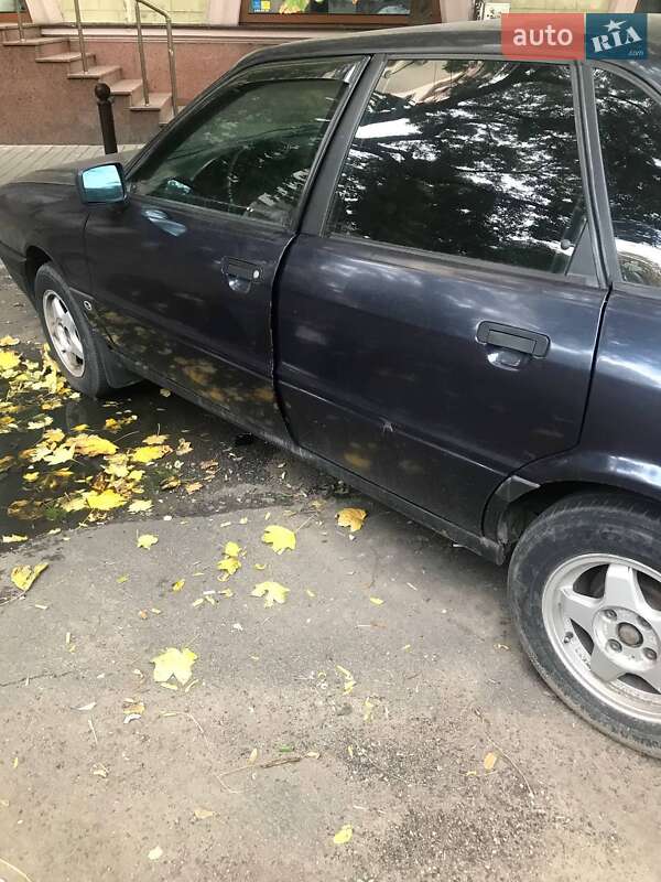 Седан Audi 80 1987 в Одессе