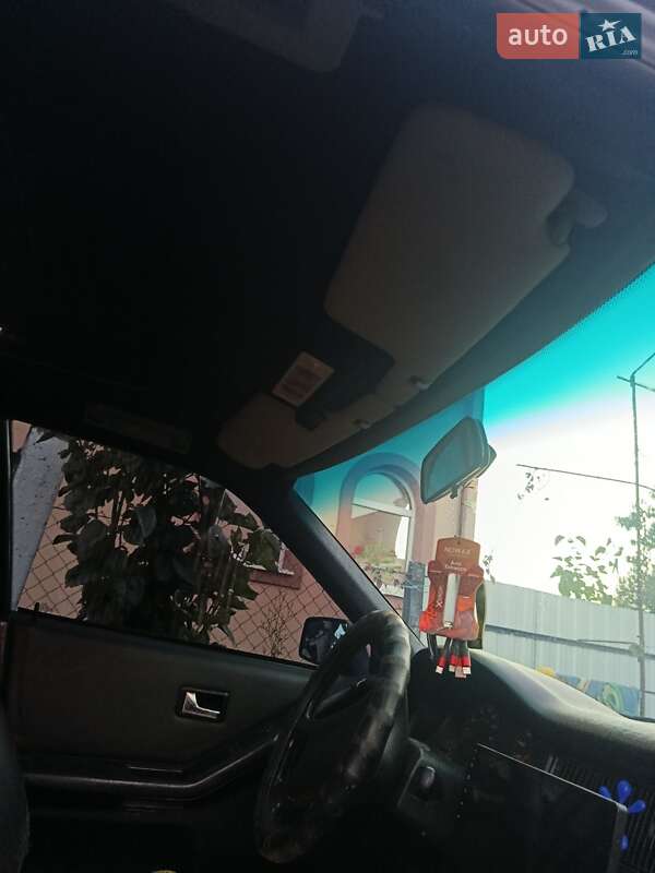 Седан Audi 80 1993 в Надворной