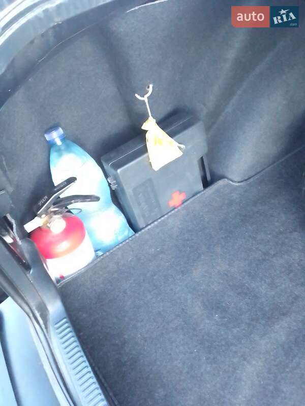 Седан Audi 80 1992 в Підволочиську