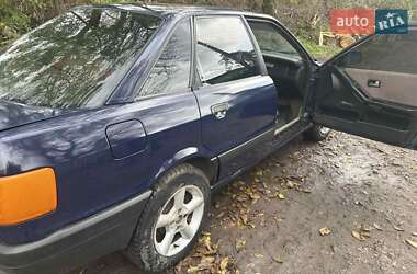 Седан Audi 80 1988 в Уланові