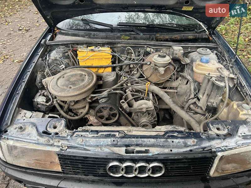 Седан Audi 80 1988 в Уланові фото 12 Седан Audi 80 1988 в Уланові