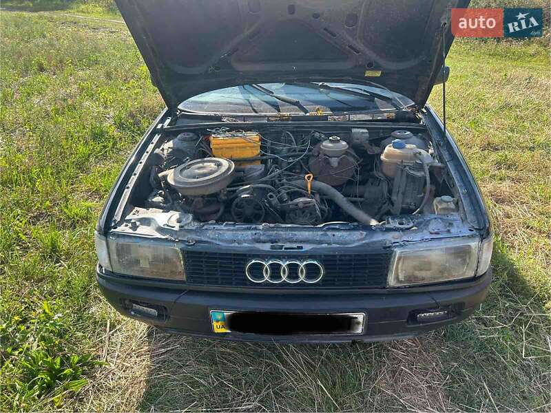 Седан Audi 80 1988 в Уланові фото 21 Седан Audi 80 1988 в Уланові