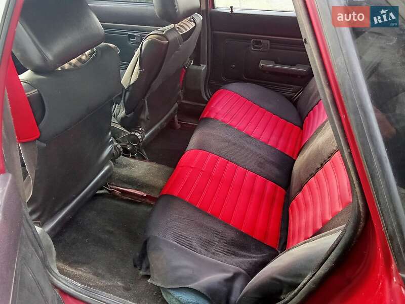 Седан Audi 80 1982 в Буске