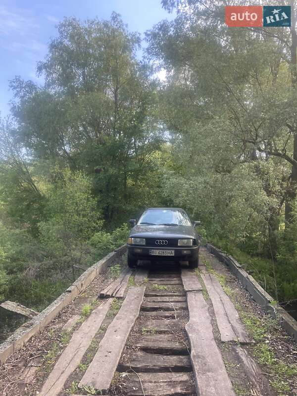Седан Audi 80 1988 в Пирятине фото 3 Седан Audi 80 1988 в Пирятине