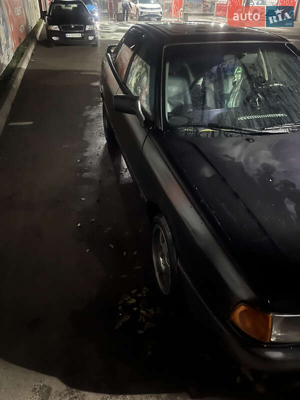 Седан Audi 80 1990 в Киеве