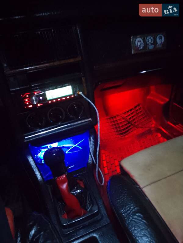 Седан Audi 80 1989 в Надворной