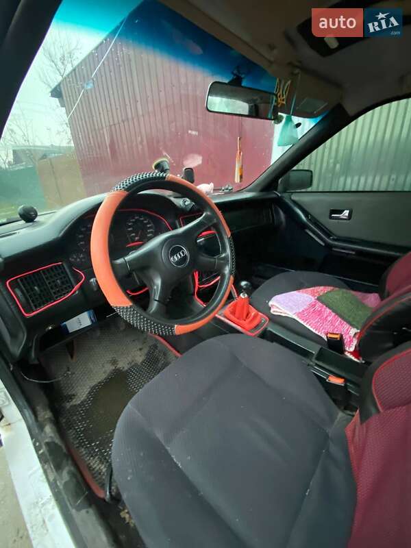 Седан Audi 80 1987 в Баранівці