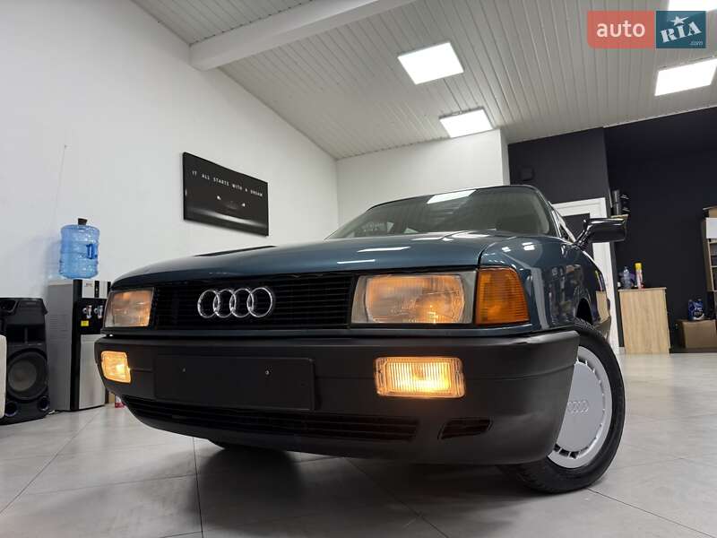 Седан Audi 80 1990 в Дрогобыче