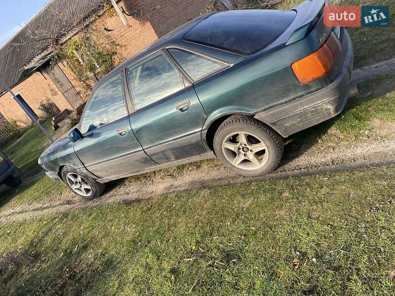 Седан Audi 80 1989 в Полтаві