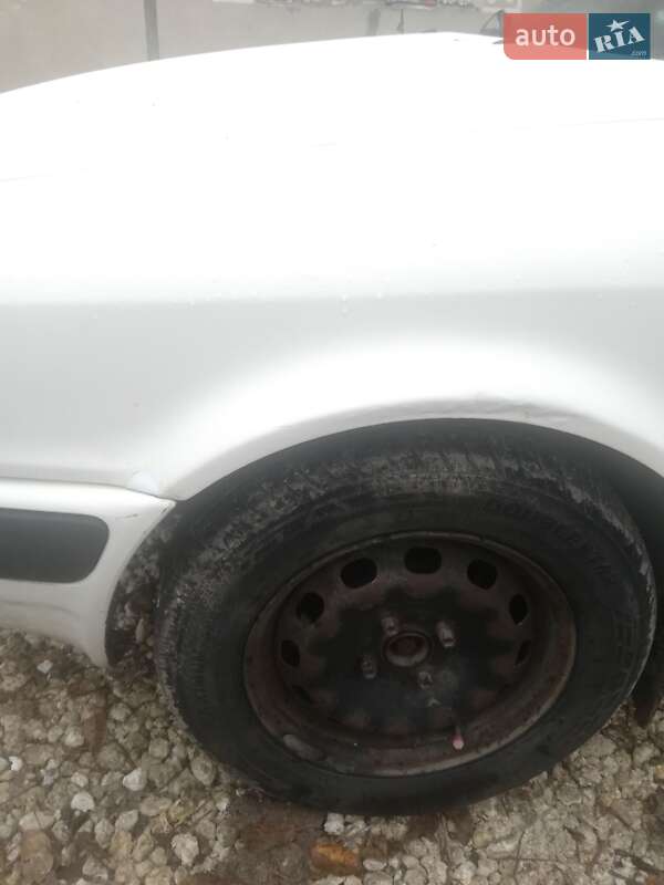 Седан Audi 80 1993 в Збаражі фото 7 Седан Audi 80 1993 в Збаражі