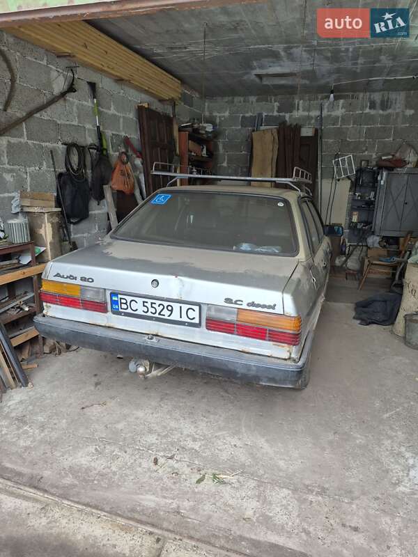 Седан Audi 80 1984 в Львові