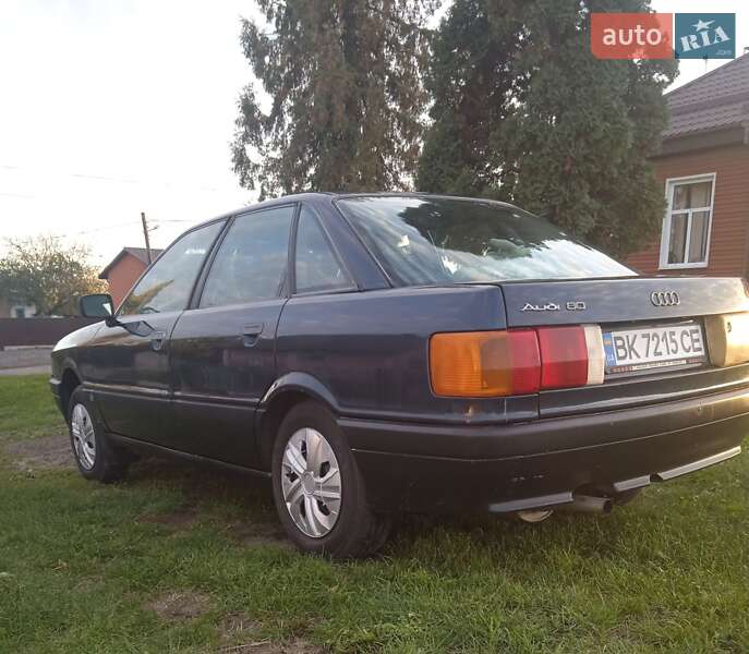 Седан Audi 80 1989 в Ровно