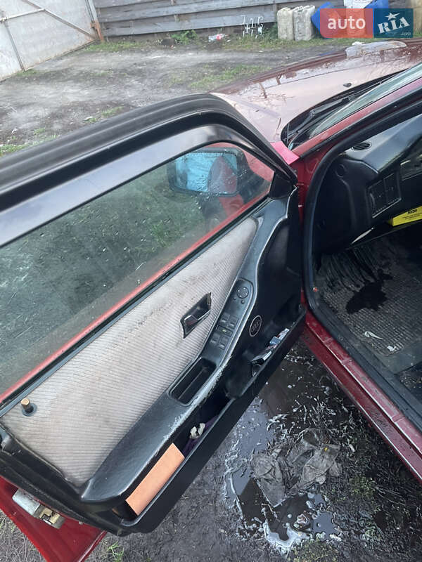 Седан Audi 80 1989 в Макарові