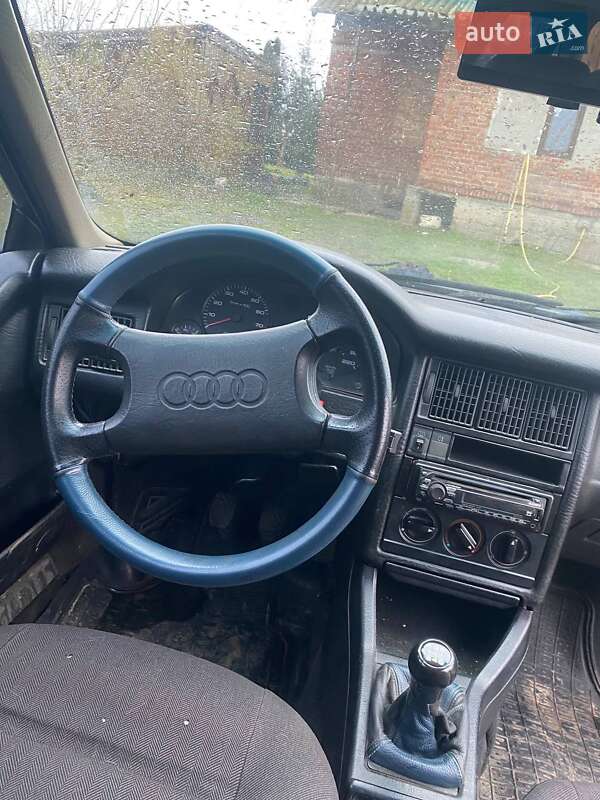 Седан Audi 80 1987 в Винниках