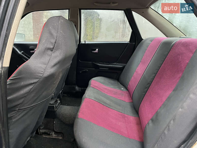 Седан Audi 80 1987 в Хотине