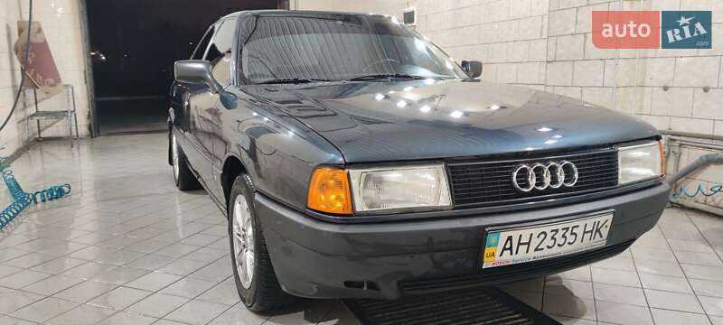 Седан Audi 80 1988 в Краматорске