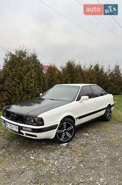 Седан Audi 80 1989 в Городке