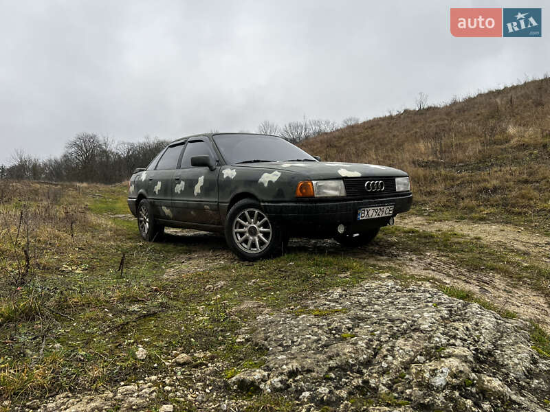 Седан Audi 80 1991 в Городке фото 2 Седан Audi 80 1991 в Городке