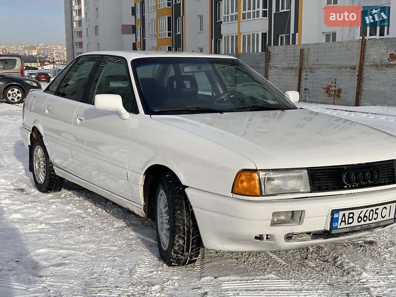 Седан Audi 80 1989 в Виннице
