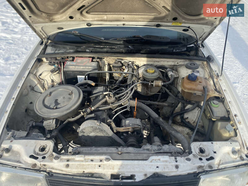 Седан Audi 80 1989 в Виннице