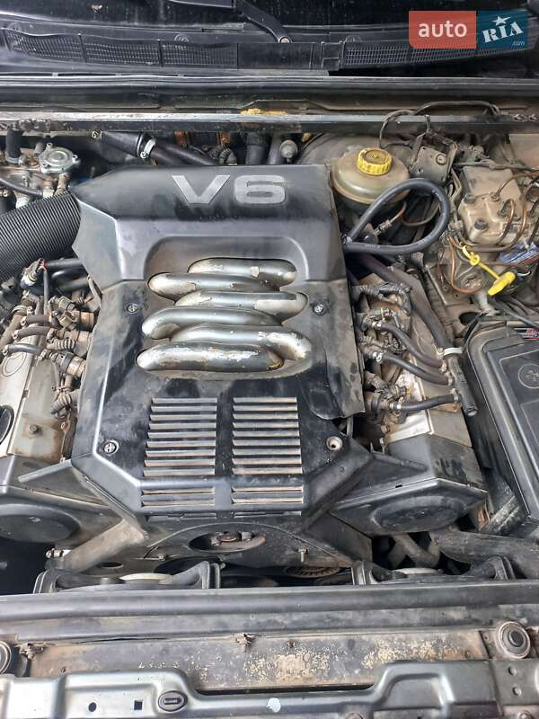 Седан Audi 80 1993 в Чопі