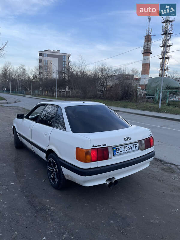 Седан Audi 80 1989 в Львове