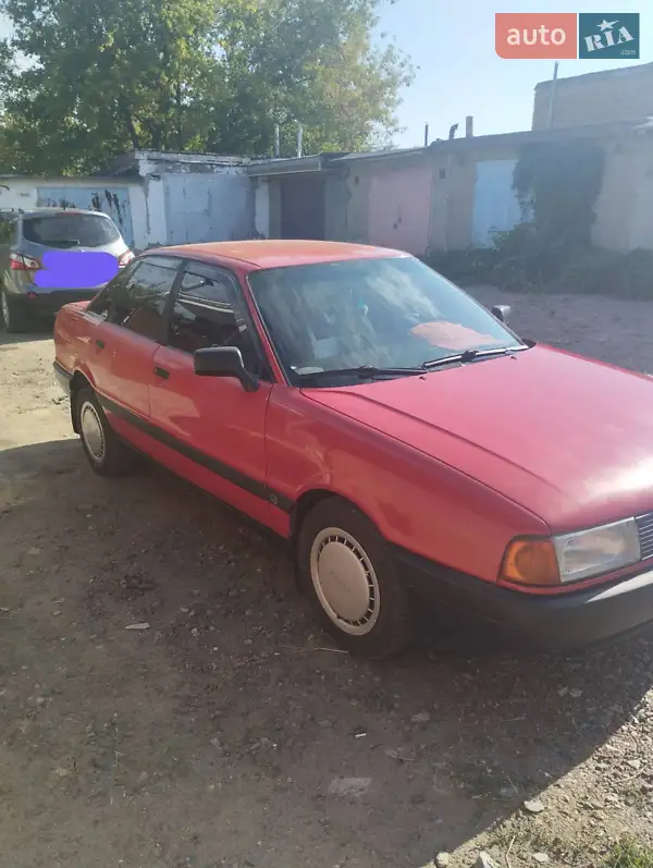 Audi 80
