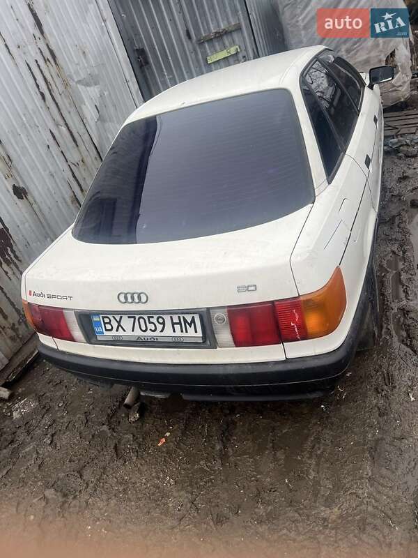 Седан Audi 80 1987 в Хмельницком