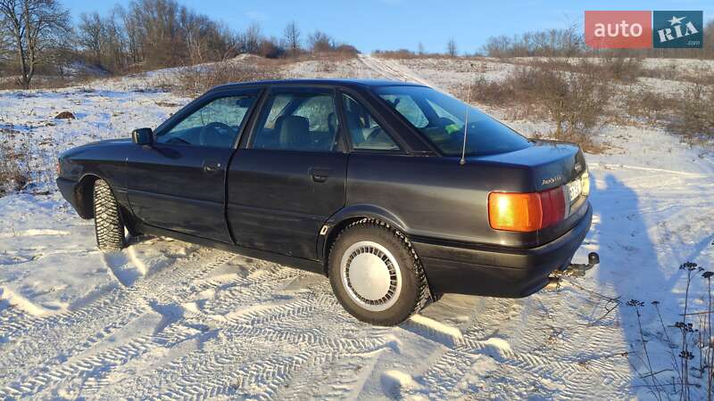 Седан Audi 80 1991 в Полтаві