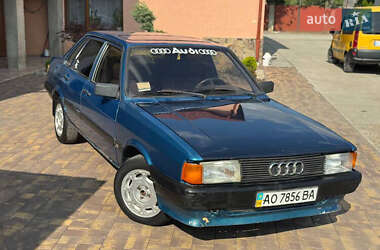 Седан Audi 80 1986 в Виноградове