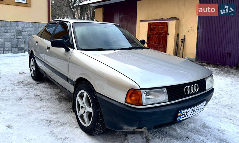 Седан Audi 80 1987 в Вишнівці фото 3 Седан Audi 80 1987 в Вишнівці