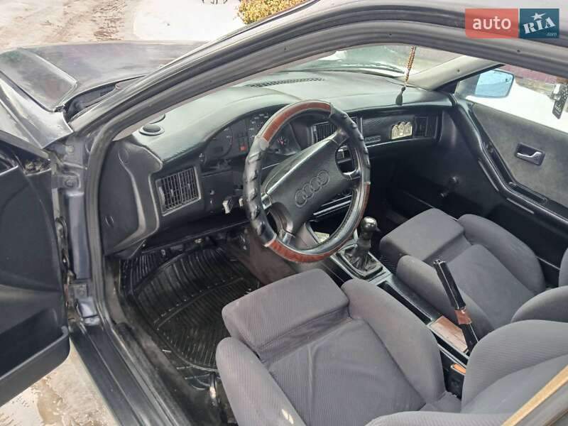 Седан Audi 80 1988 в Теребовлі