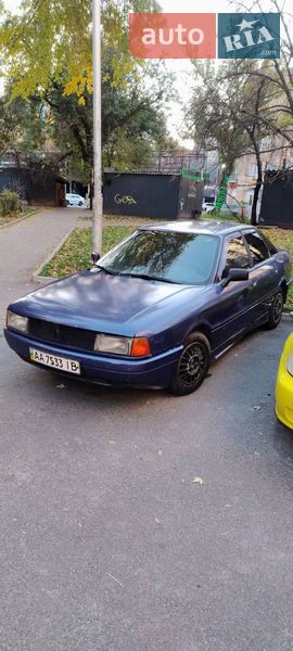 Седан Audi 80 1990 в Киеве