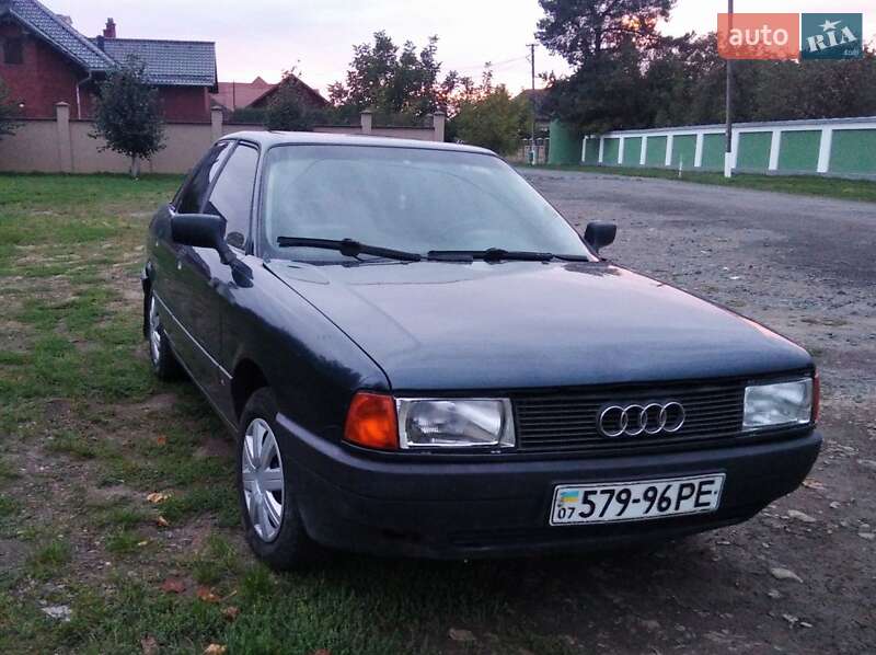Седан Audi 80 1987 в Ужгороді