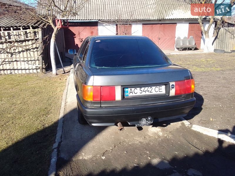Седан Audi 80 1986 в Ковеле