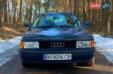 Седан Audi 80 1988 в Кременце