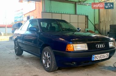 Седан Audi 80 1988 в Кременце