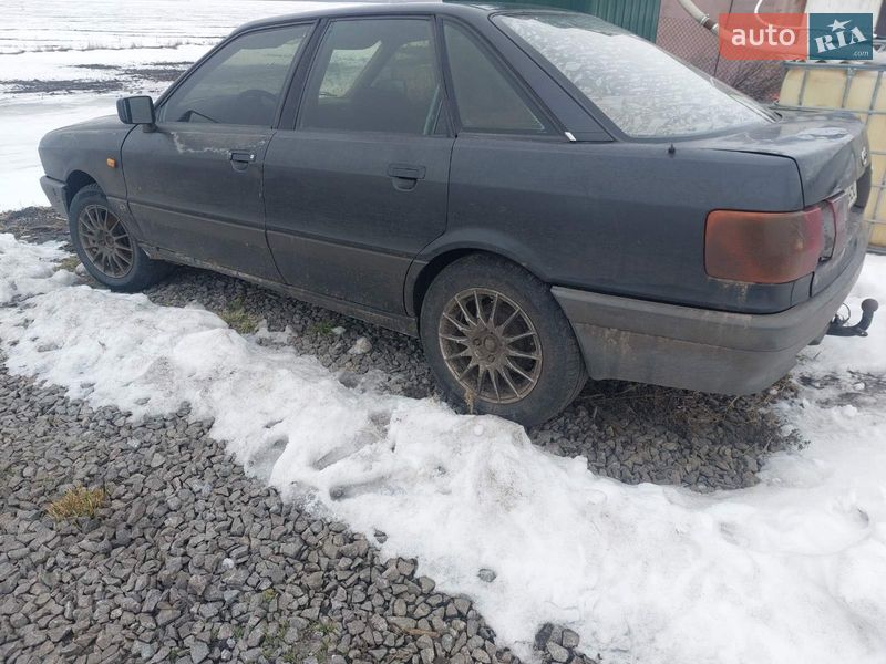 Седан Audi 80 1989 в Оболоні